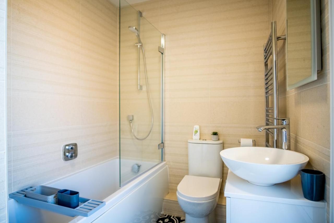 Luxury 3 Bed Penthouse With Off Street Parking Appartamento Norwich Esterno foto